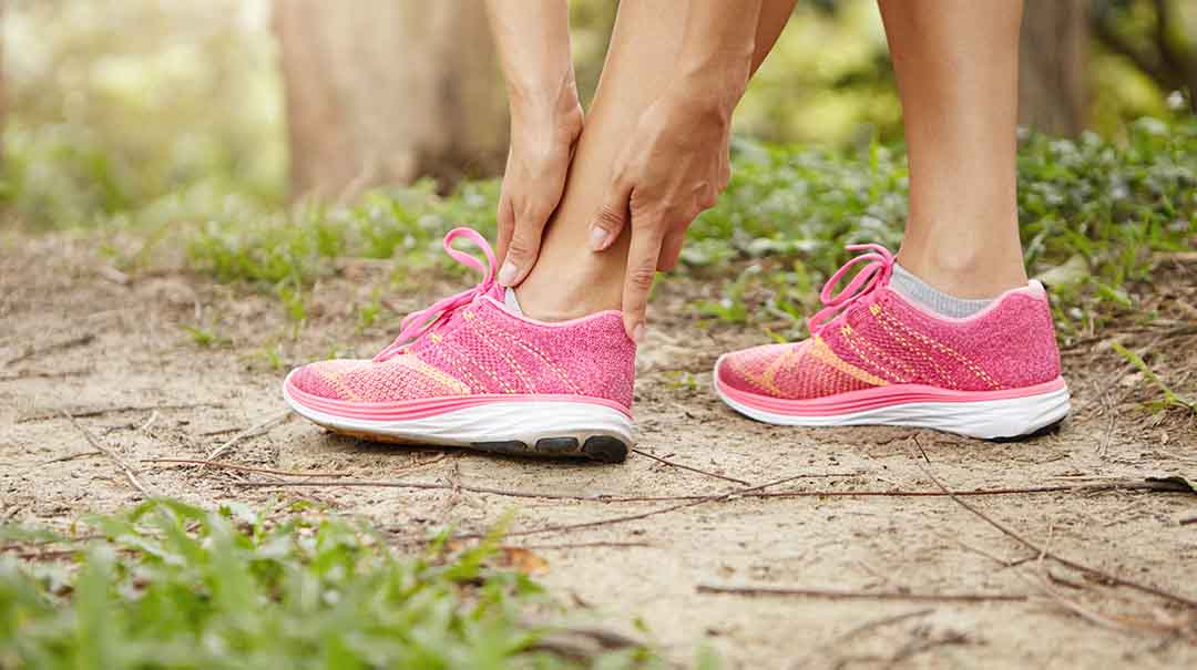 Top 3 exerciții video pentru reducerea durerilor de gleznă